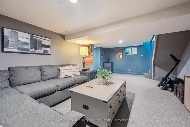 Additional image 34 of 37 Brock St