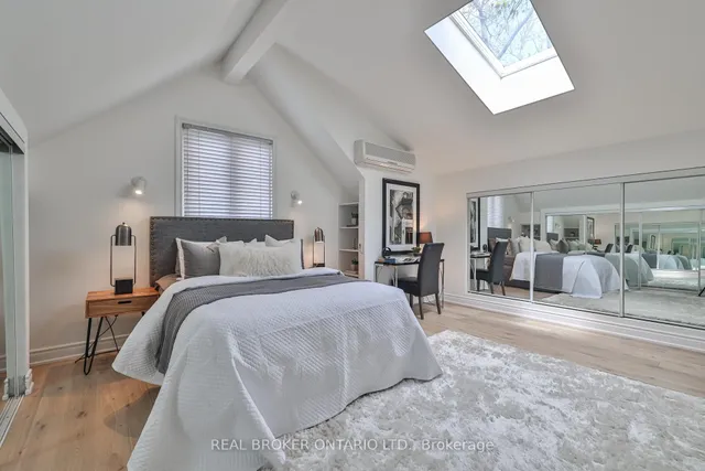 Additional image 22 of 70 Colonial Ave