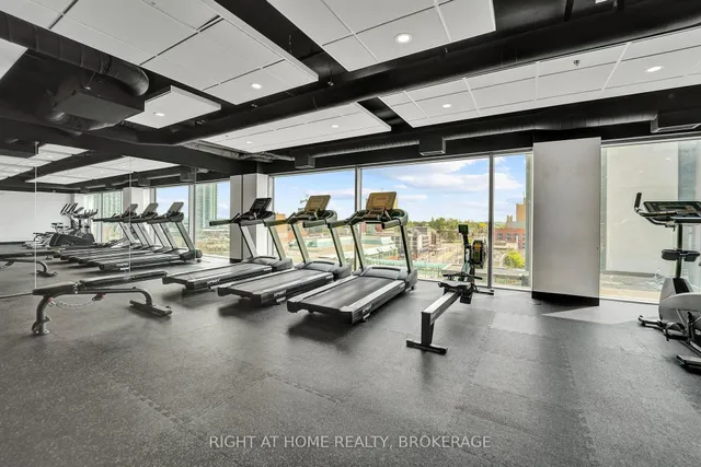 Additional image 28 of 60 Frederick St Unit 2401