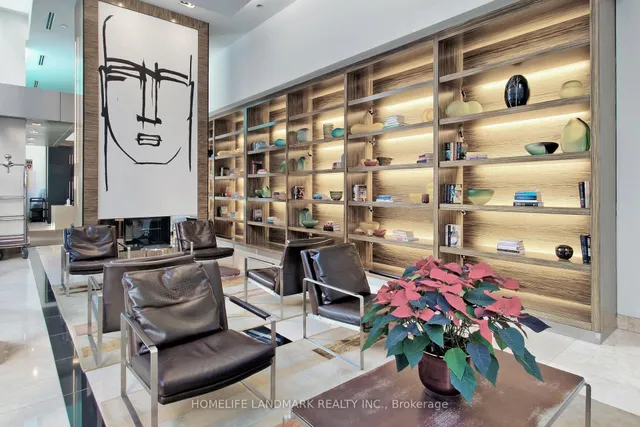 Additional image 3 of 38 Grenville St Unit 808