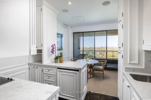 Additional image 13 of 20 Avoca Ave Unit 2004