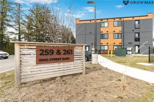 Additional image 21 of 261 King St Unit 202-2B