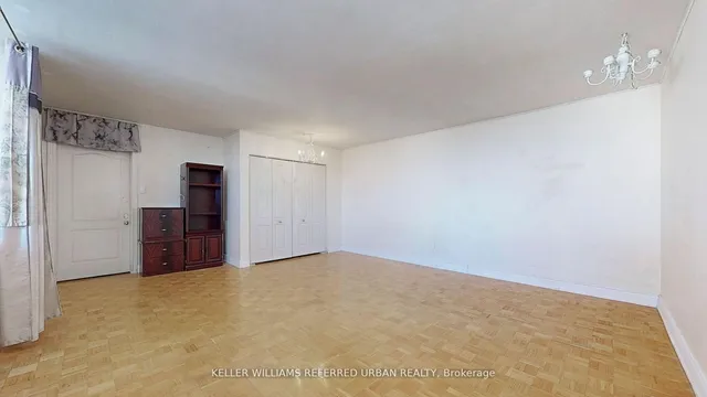 Additional image 8 of 3460 Keele St Unit 921