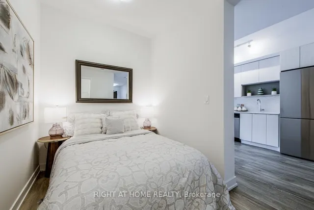 Additional image 21 of 630 Greenwood Ave Unit 204