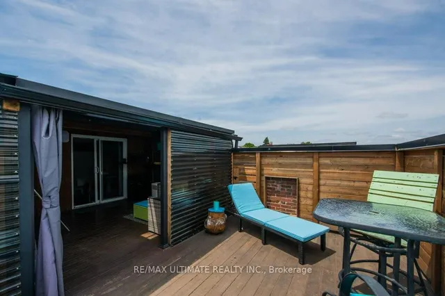 Additional image 41 of 1425 Lansdowne Ave