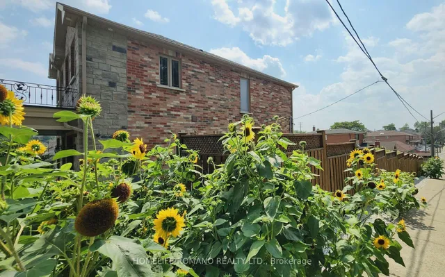 Additional image 20 of 566 Mcroberts Ave