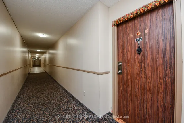 Additional image 3 of 21 Knightsbridge Rd Unit 504