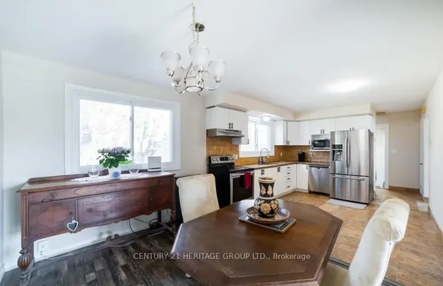 Additional image 11 of 10 Esquire Pl