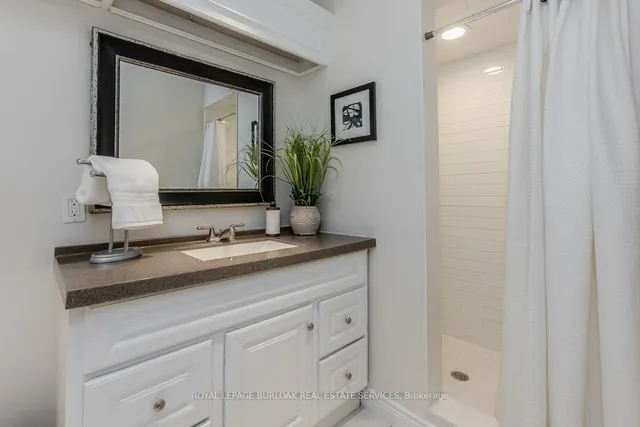 Additional image 34 of 5253 Bromley Rd