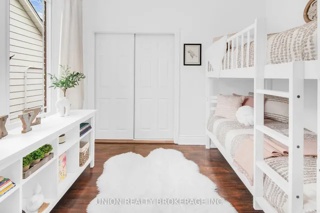 Additional image 19 of 64 Amroth Ave