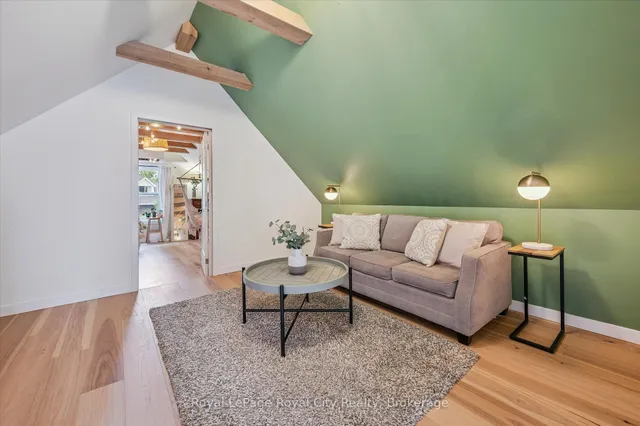 Additional image 29 of 37 Brock St