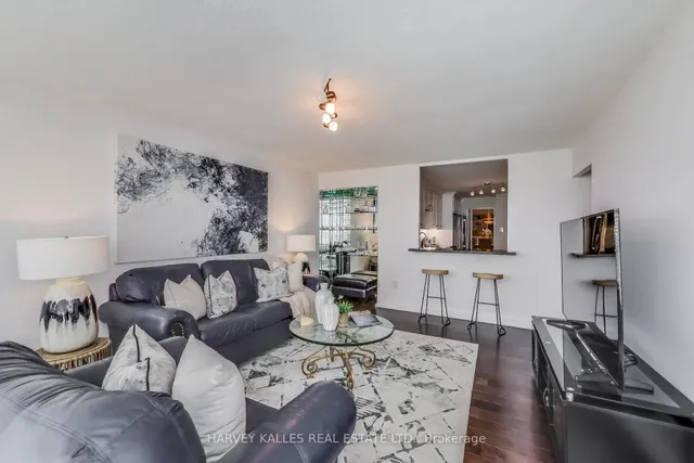 Additional image 5 of 55 Skymark Dr Unit 902