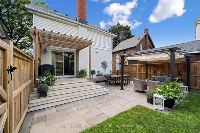 Additional image 34 of 28 Brunswick Ave