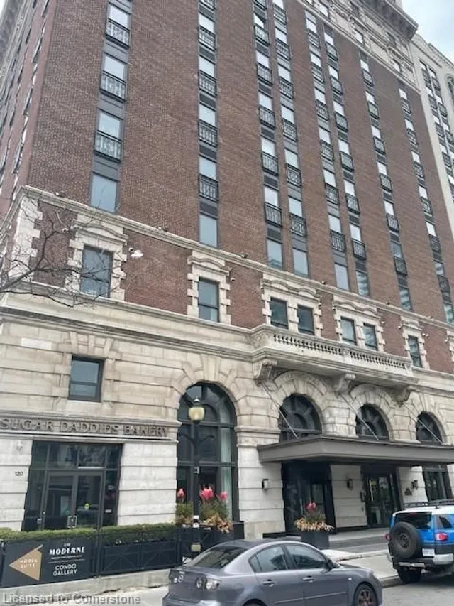 112 King St Unit 608