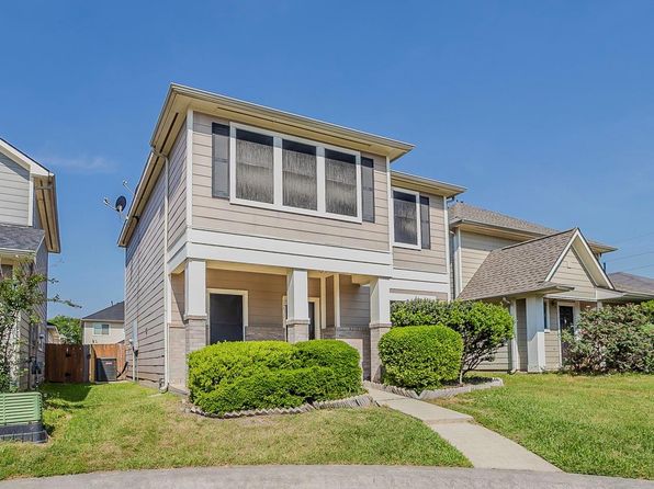 1231 Verde Trails Dr, Houston, TX 77073