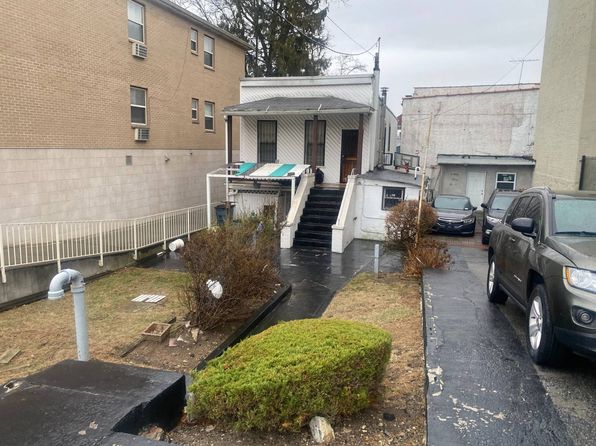 956 Hegeman Ave, Brooklyn, NY 11208