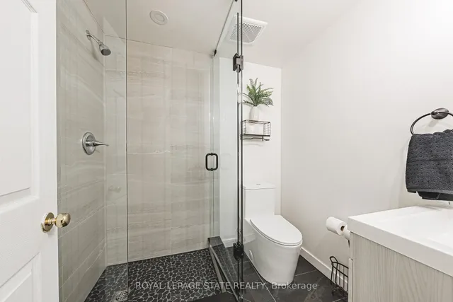 Additional image 44 of 95 Livingstone Dr