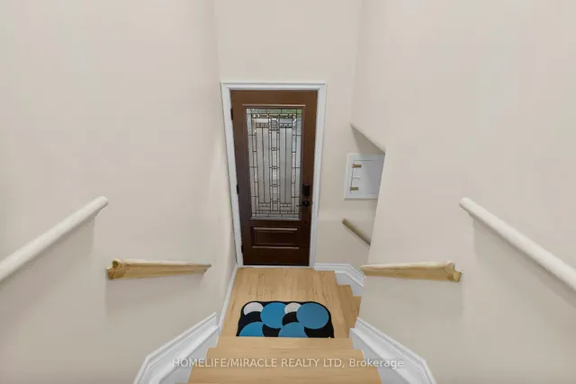 Additional image 31 of 11 Adelpha Dr