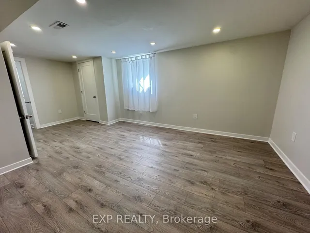 Additional image 33 of 250 West 31st St