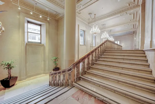 Additional image 19 of 1 King St Unit 723