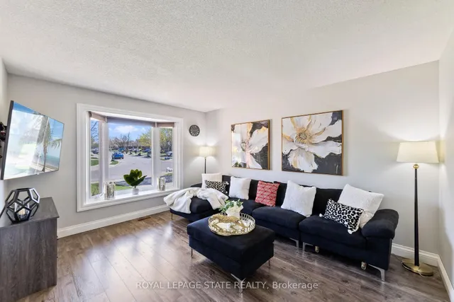 Additional image 4 of 741 Acadia Dr