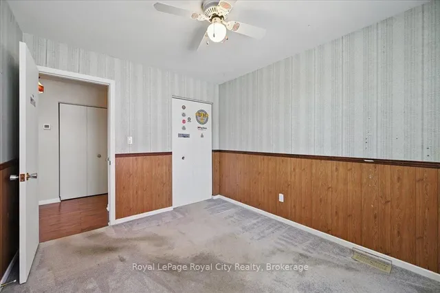 Additional image 28 of 701 Castleguard Cres