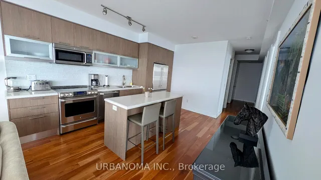 Additional image 4 of 388 Yonge St Unit 6116