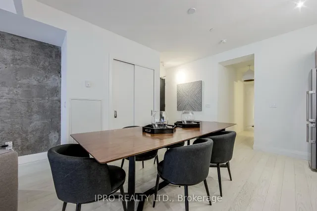 Additional image 18 of 224 King St Unit 501