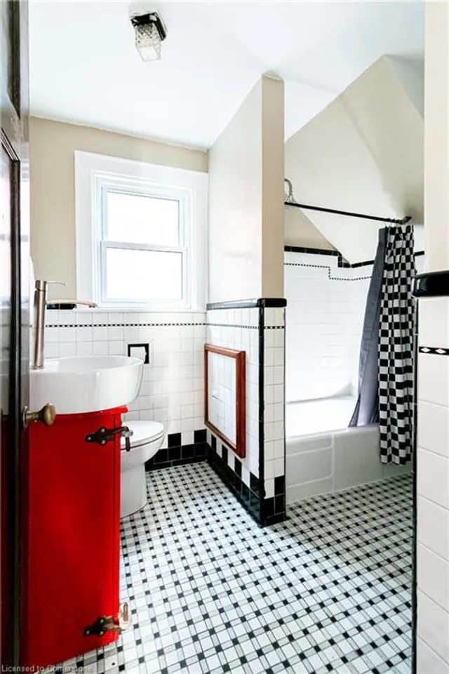 Additional image 23 of 280 Locke St