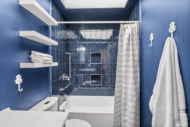 Additional image 37 of 18 Lowther Ave