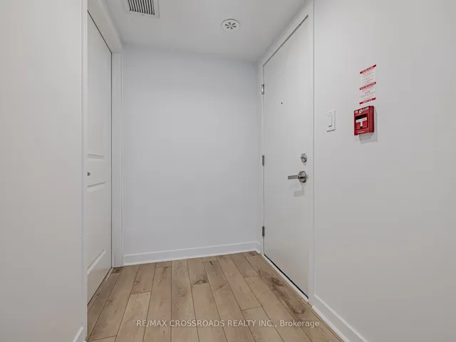 Additional image 3 of 12 Marquette Ave Unit 4