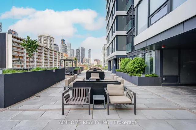 Additional image 38 of 85 Wood St Unit 4105