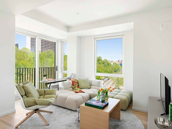320 W 135th St APT 8A, New York, NY 10030