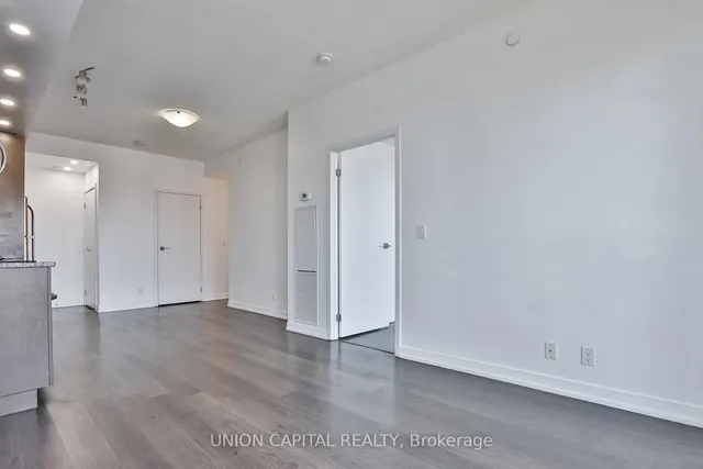 Additional image 12 of 89 Dunfield Ave Unit 2601