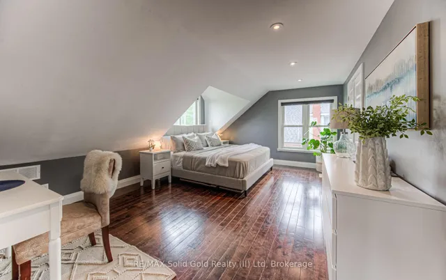 Additional image 20 of 742 Elizabeth St