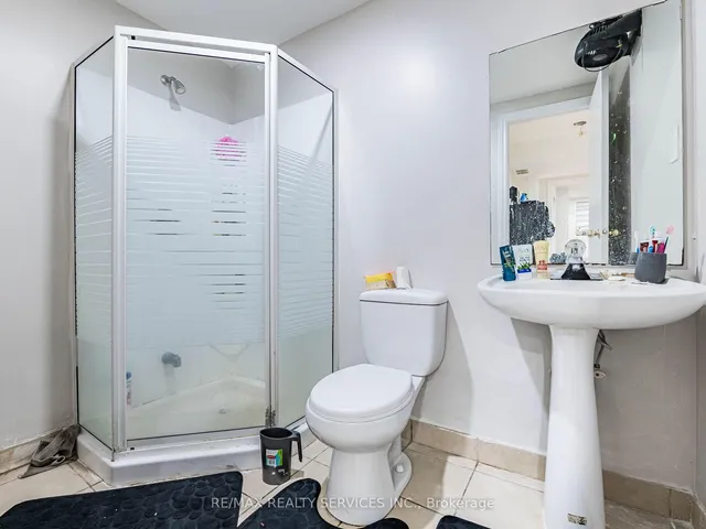 Additional image 35 of 32 Madoc Dr