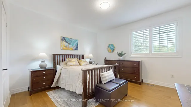 Additional image 34 of 46 Richland Cres