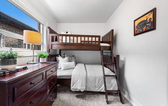 Additional image 20 of 124 Campbell Ave