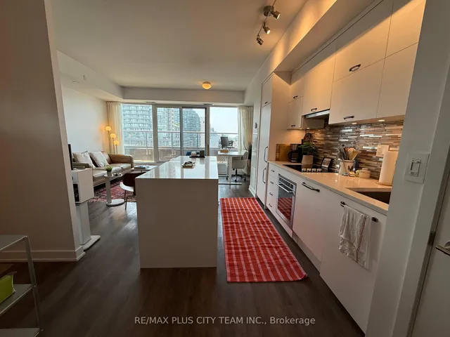 Additional image 7 of 106 Dovercourt Rd Unit 805