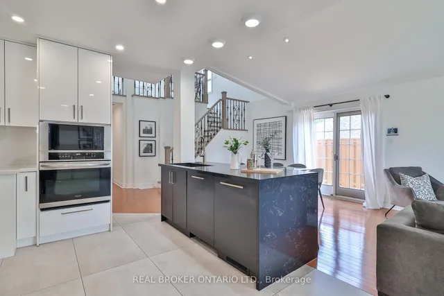 Additional image 7 of 70 Colonial Ave