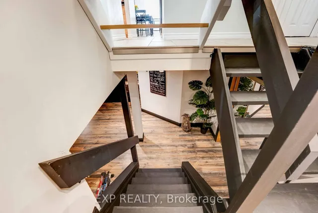 Additional image 32 of 113 Oneida Pl
