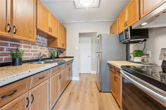 Additional image 15 of 17 Gibson Dr Unit 5