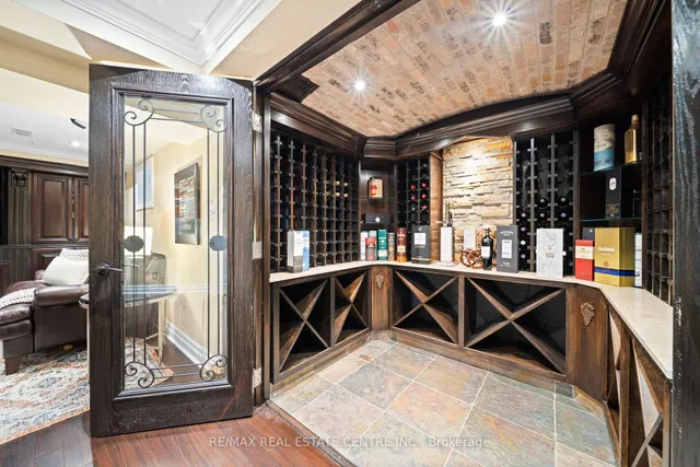 Additional image 41 of 2067 Annette Crt