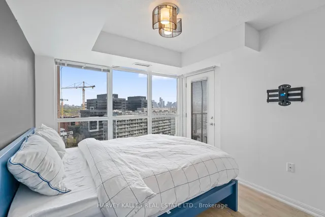 Additional image 26 of 125 Western Battery Rd Unit 1316