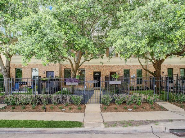 9026 Lakes At 610 Dr, Houston, TX 77054