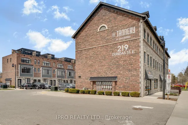 219 Dundas St Unit 46