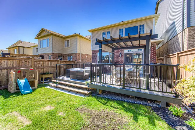 Additional image 32 of 145 Haldimand St