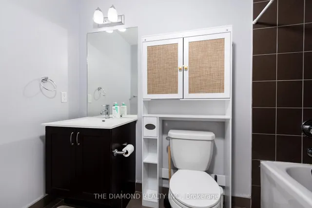 Additional image 18 of 3560 St Clair Ave Unit 107