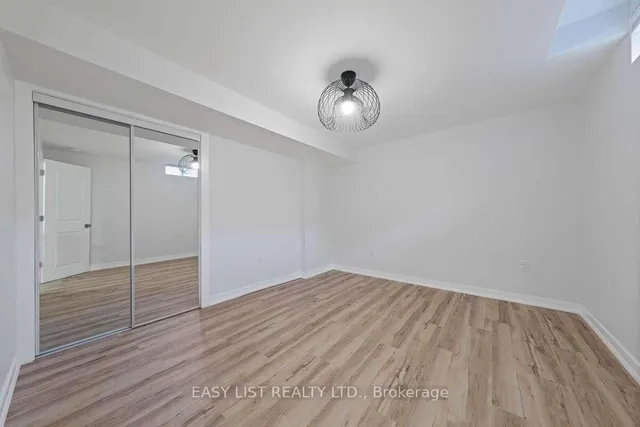 Additional image 47 of 26 Ravenscliffe Crt