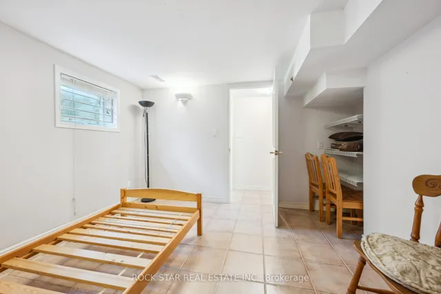 Additional image 35 of 22 Fairmeadow Ave